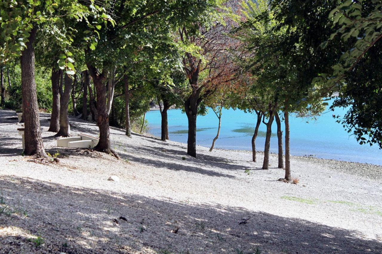 Family Friendly Apartments With A Swimming Pool Cepic, Central Istria - Sredisnja Istra - 11636 Zatka Cepic Buitenkant foto